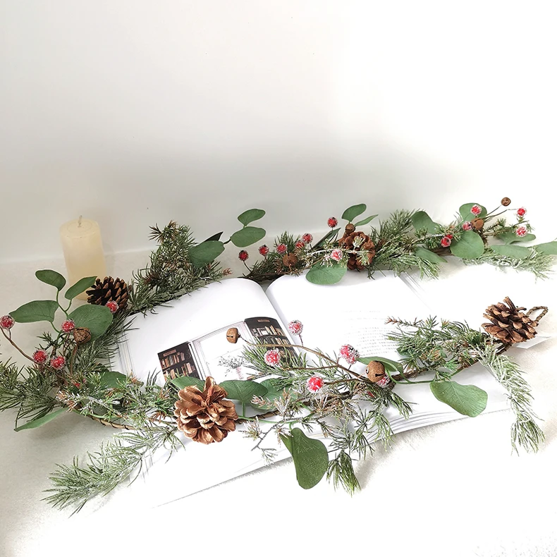 Christmas garlands decoration with red berries wholesale Christmas party garland