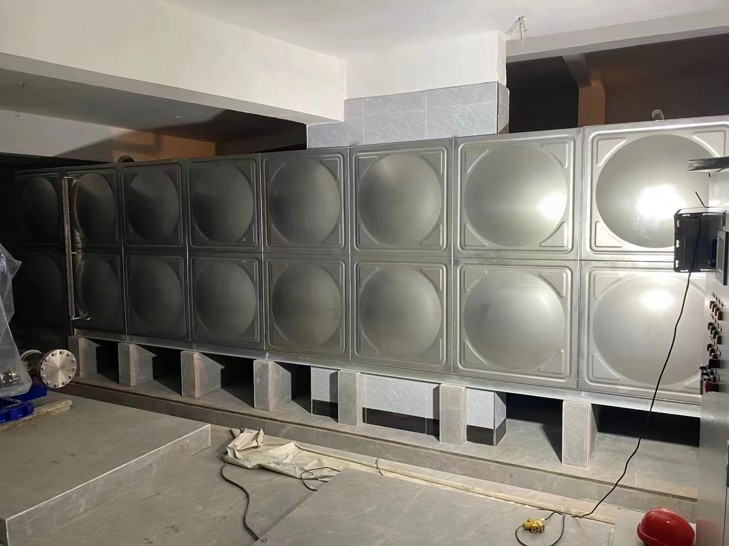 Customized water treatment machinery 100- 5000 litre stainless steel water storage tank price