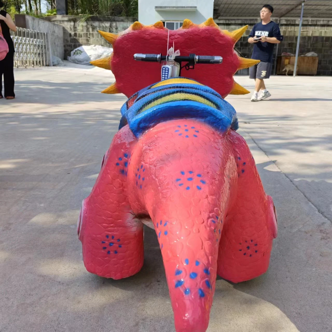 Token Coin Operated Electric Animatronic Walking Dinosaur Cartoon Ride Car