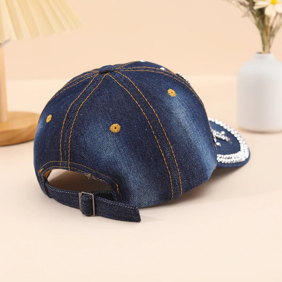 Summer Women Washed Denim Fashion Peaked Pearl Rhinestone Decor Denim Star Design Denim Baseball Cap