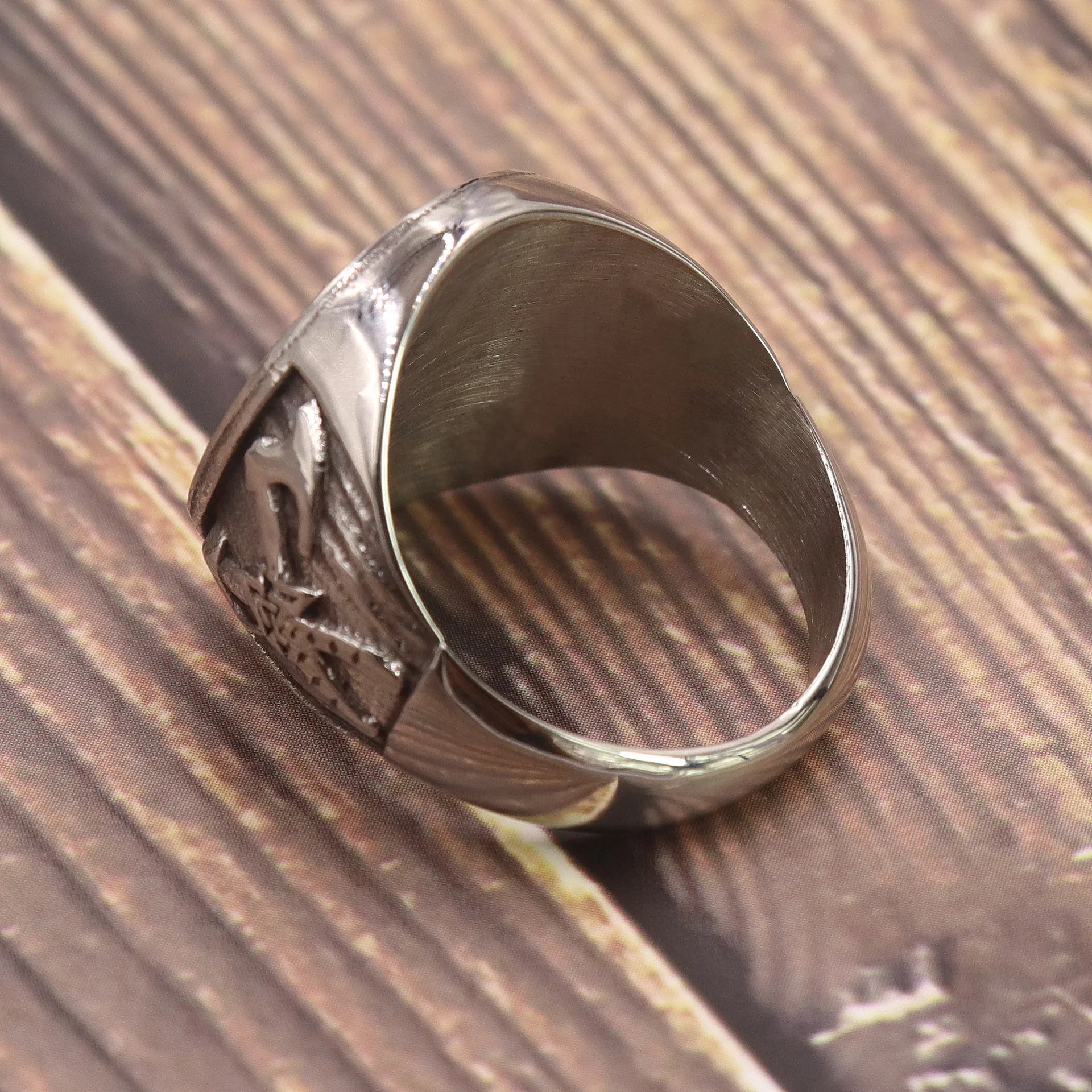 Nordic Man Stainless Vintage Steel Viking Ring Retro Jewelry Wholesale Silver Cross Religious Gemstone Rings