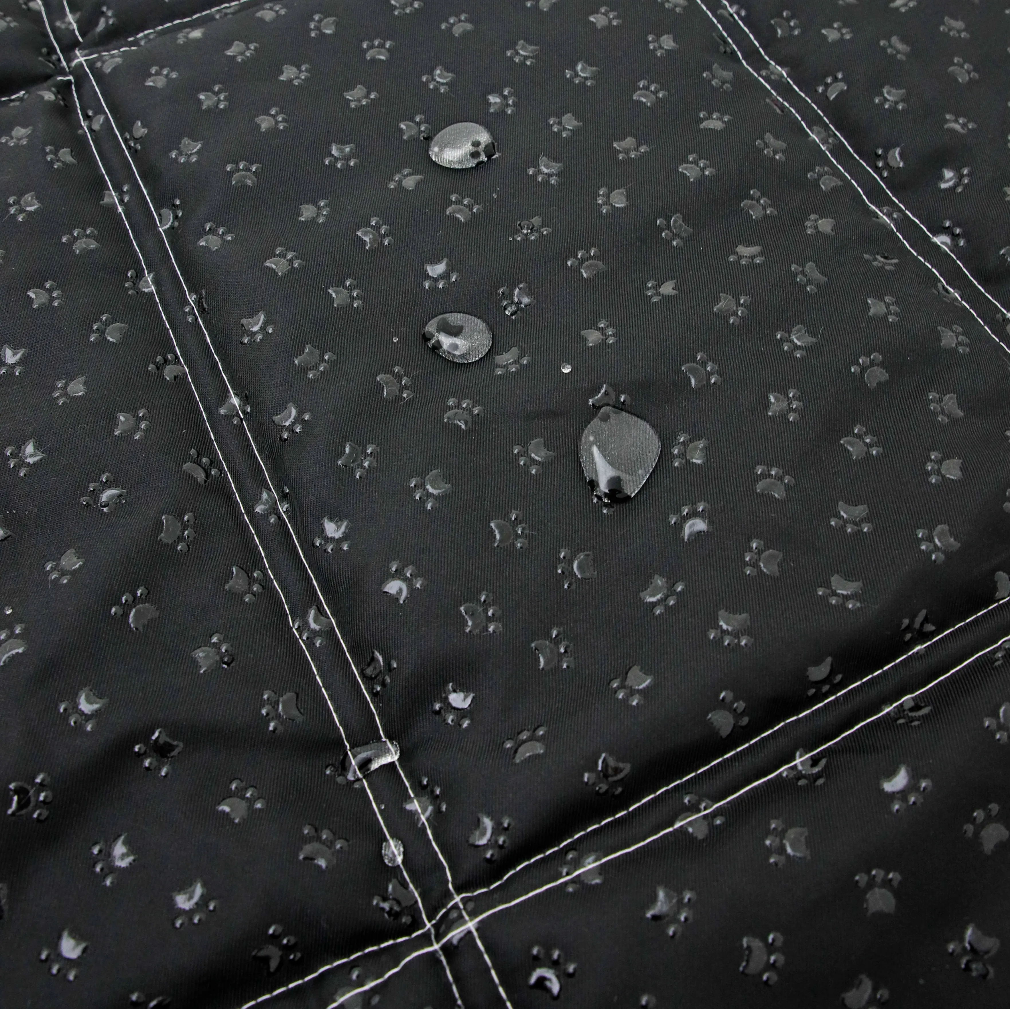 UK Boutique Soft Customized Prints Non-slip Waterproof Bed Easy Clean-Up Pet Portable Travel Mat for Dog