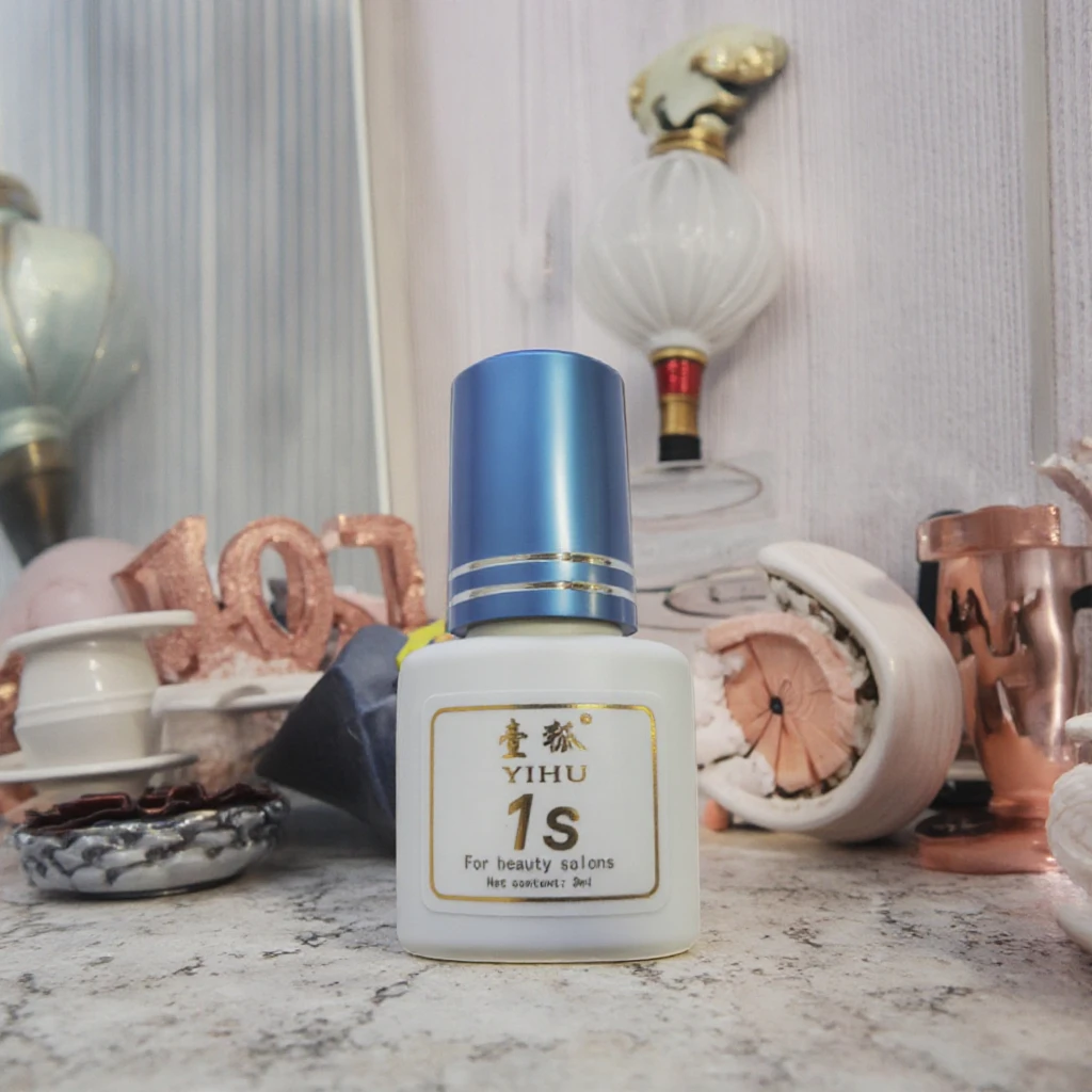 Eyelash Glue Super Fast High Viscosity AHA Long-Lasting Extension Low Fume Bottle Made China