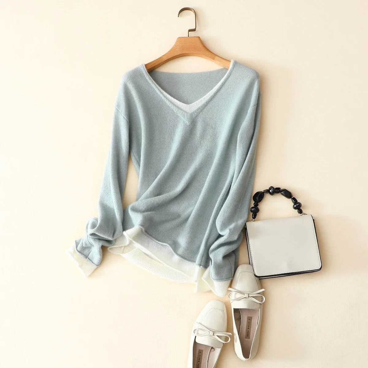 Factory hot wholesale woman V neck long sleeve thin pullover in high quality machine knitted cashmere sweater