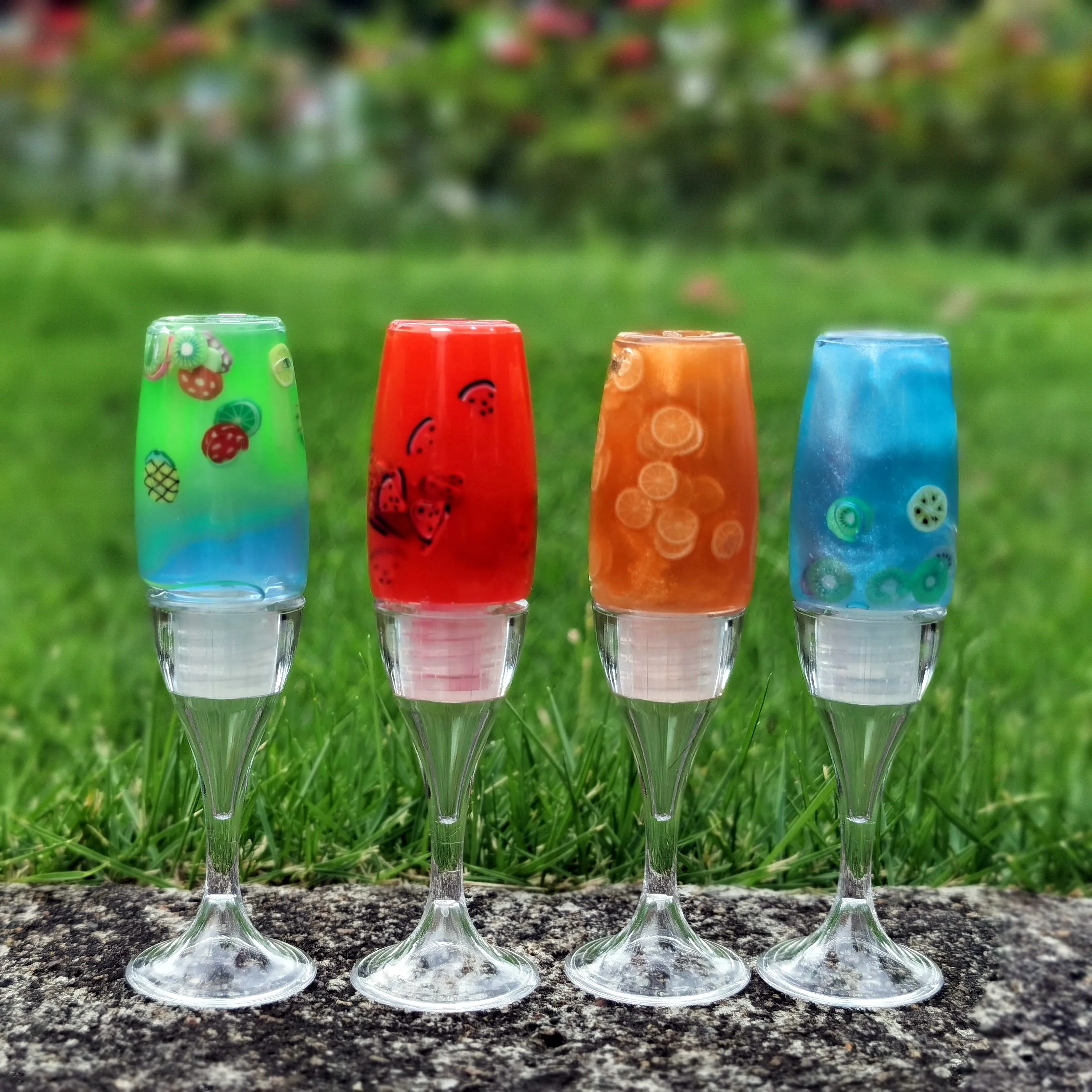 2021 New Wholesale Clear Glitter Vendor Base Bulk Kids Makeup Private Label Lip Gloss Set Cute Make Up Cosmetic Custom Lipgloss