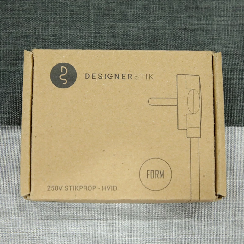 Free sample custom logo cosmetics clothing packaging mailer box shipping box carton with sealing tape