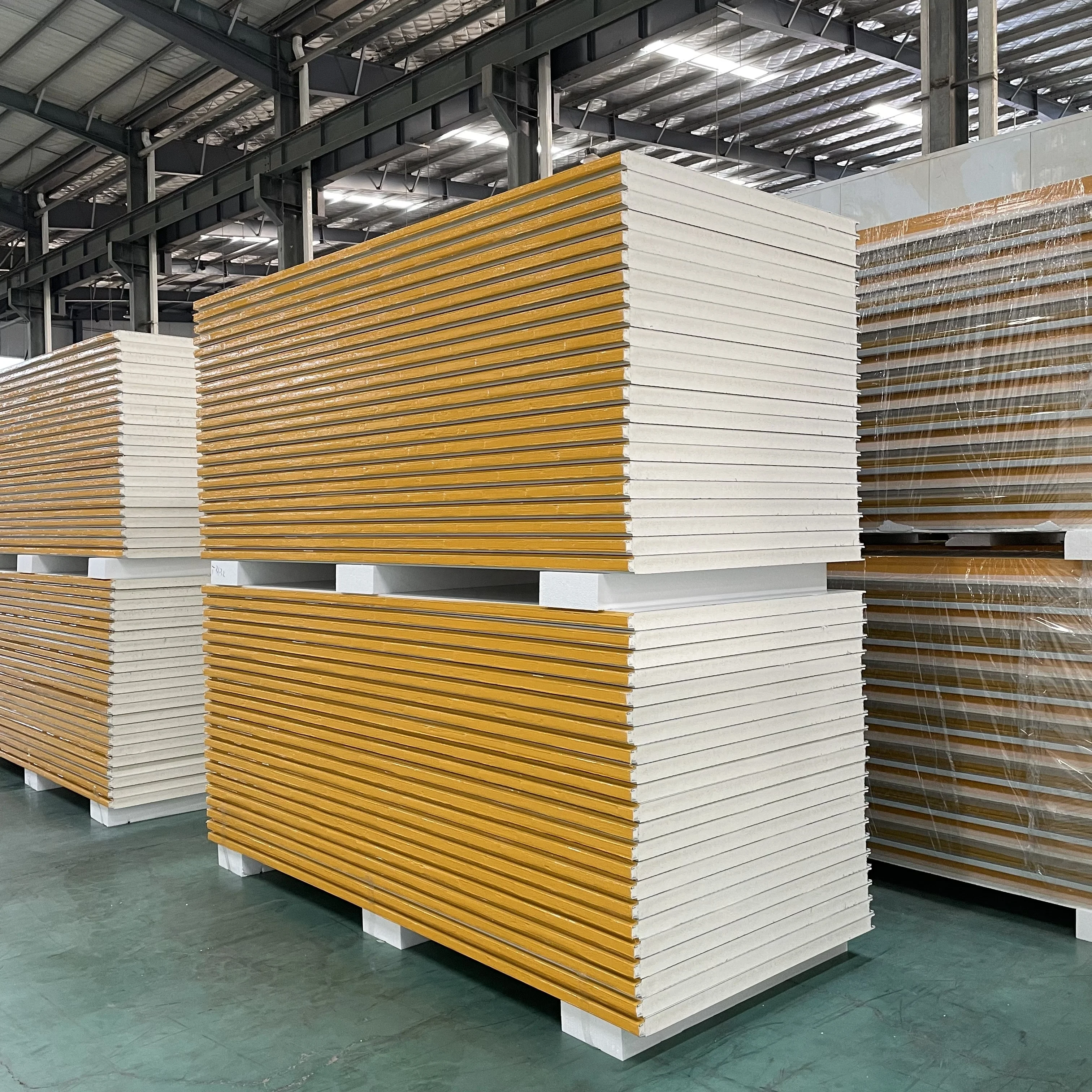 PU/PIR/PUR/PUF Sandwich Panels Prefab Wall