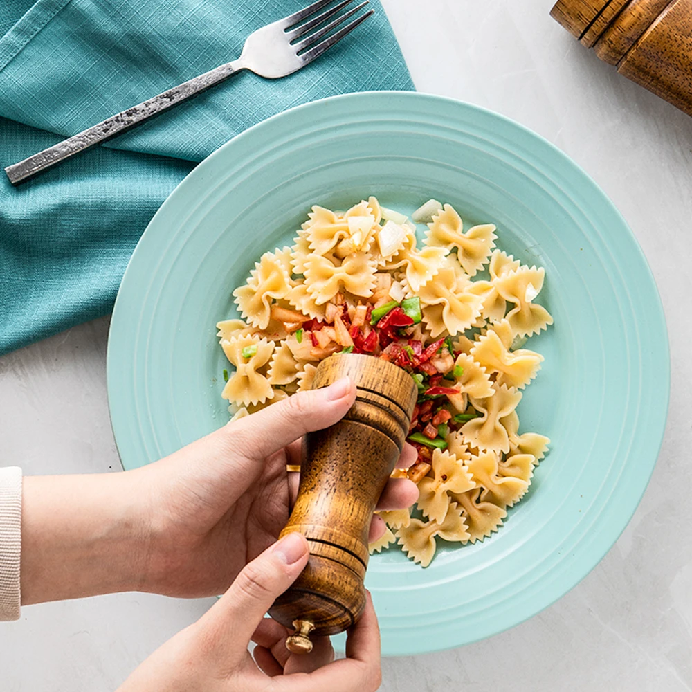 Wholesale Bamboo Gravity Salt Shaker Pepper Grinder Mill