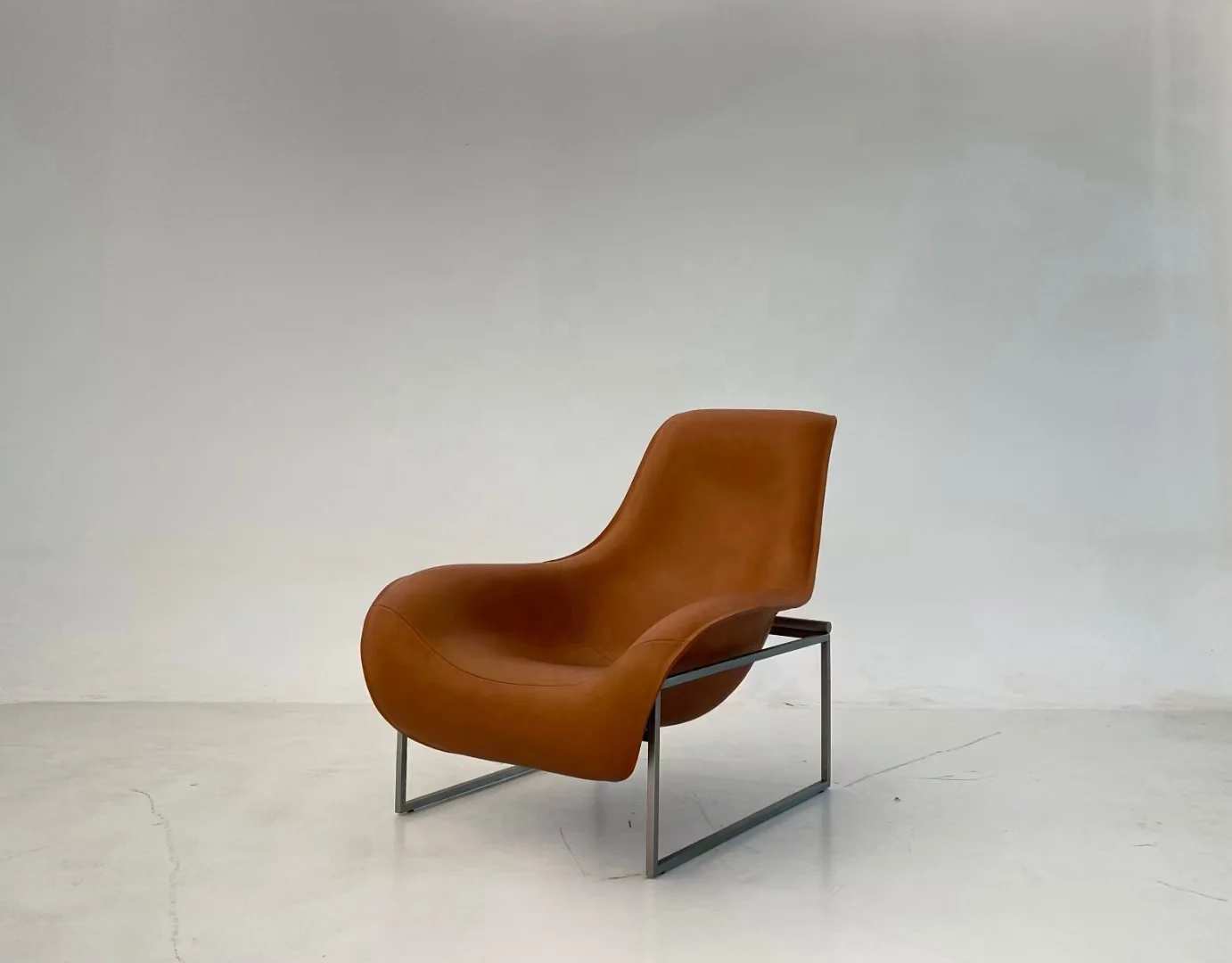 Fashion stainless steel comfortable recliner chair sale modern lounge armchairs italian luxury leather living room chairs