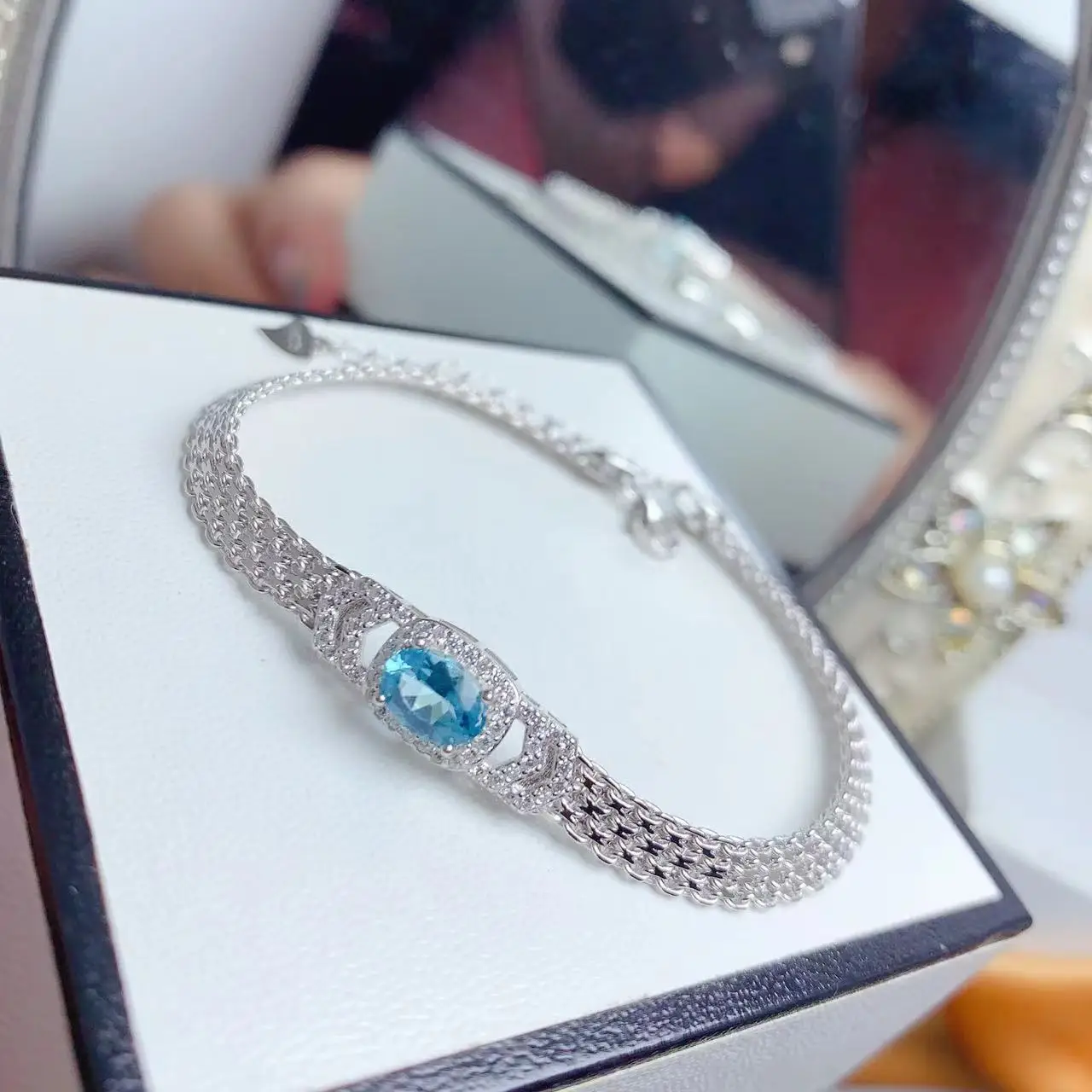 Factory Wholesale Hot Sale Custom Luxury 925 Sterling Silver Natural Apatite Stone Love Bracelets