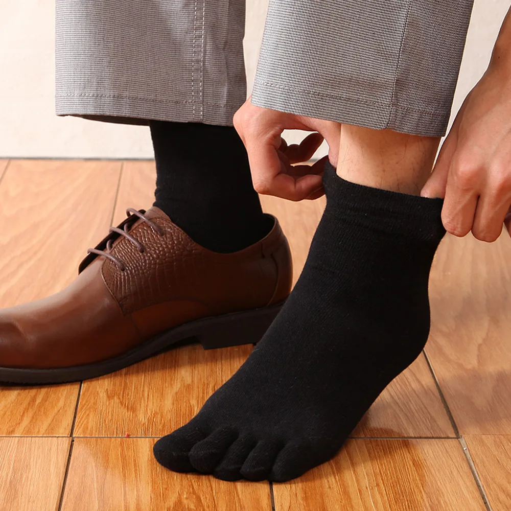 Wholesale Spring Breathable Plain Men Five Toe Socks Cotton White Five Finger Ankle Socks Black