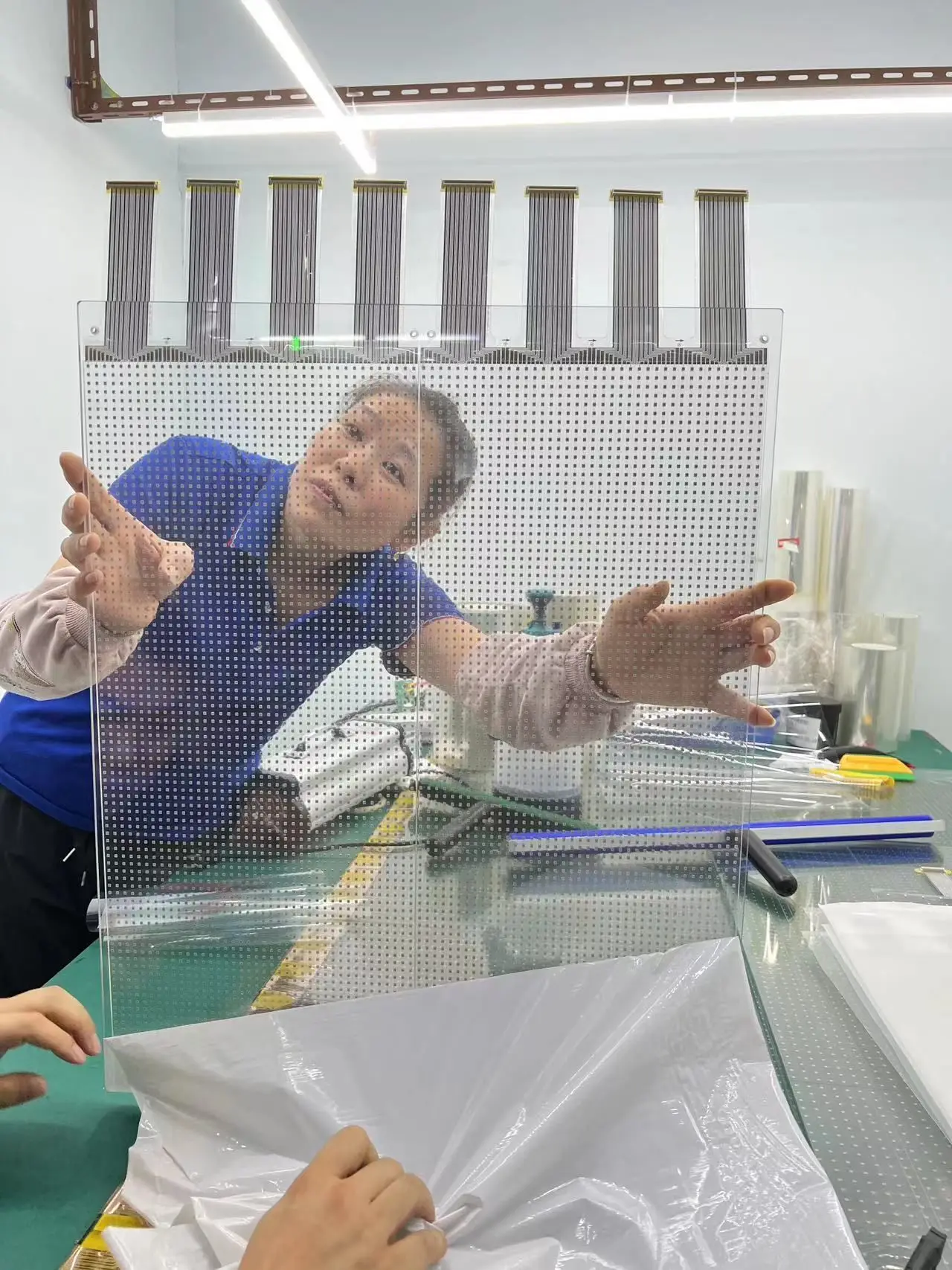 Adhesive Transparent6 Film 2023 Transparent Film Transparent Led Screen For Retail Stores