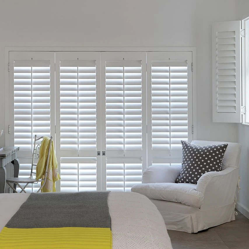 Custom made hidden tilt rod adjustable louver wooden door plantation shutters