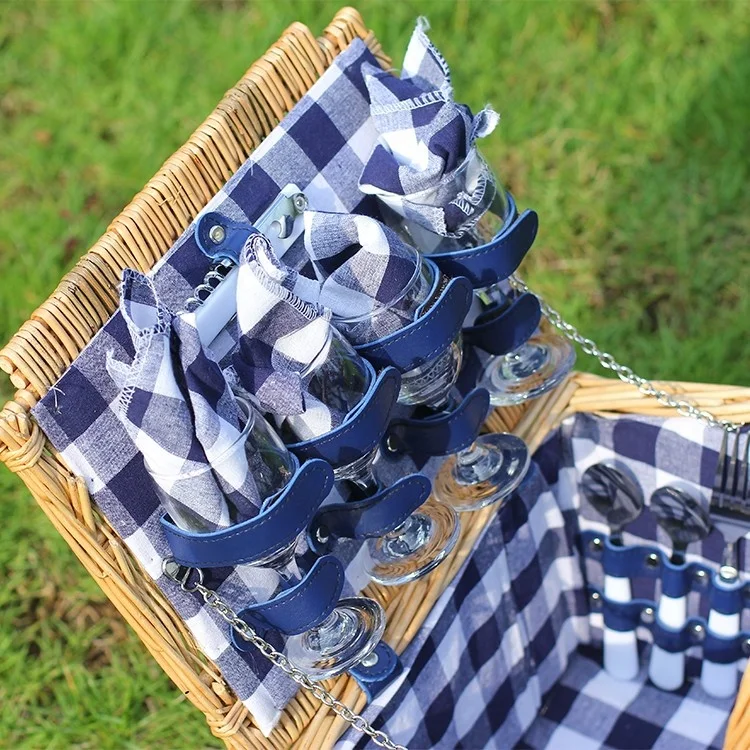 Wholesale cheap Portable handmade firm wicker picnic baskets with fabric with cooler bag