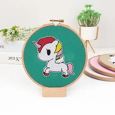 High Quality Embroidery Frame With Stand Diy Cross Stitch Embroidery Kanvas Embroidery Stand Wooden Cross Stitch
