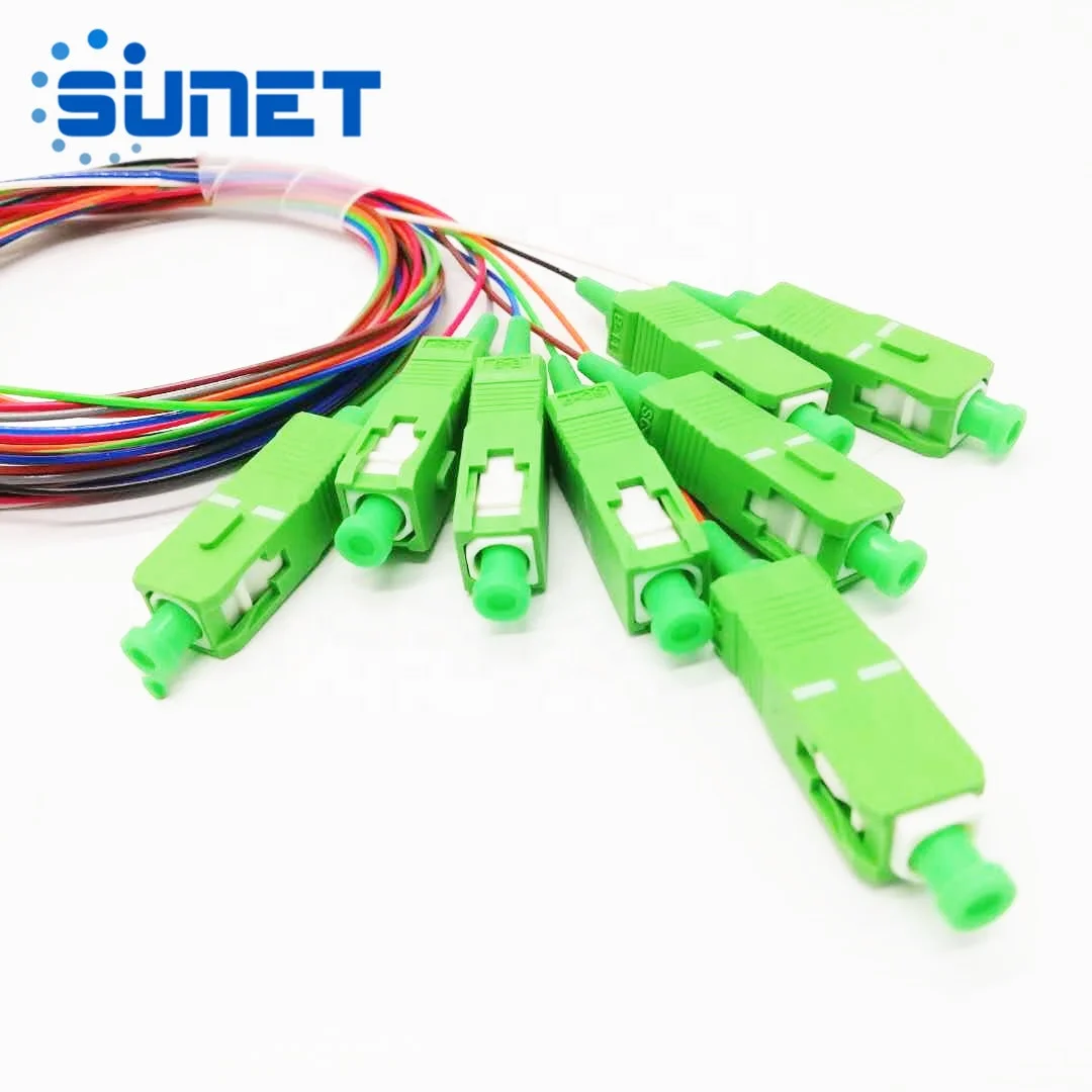 FTTH Optical PLC Splitter 1*8 Fiber Optic Splitter Mini Type Single Mode Steel Tube  with APC Connector