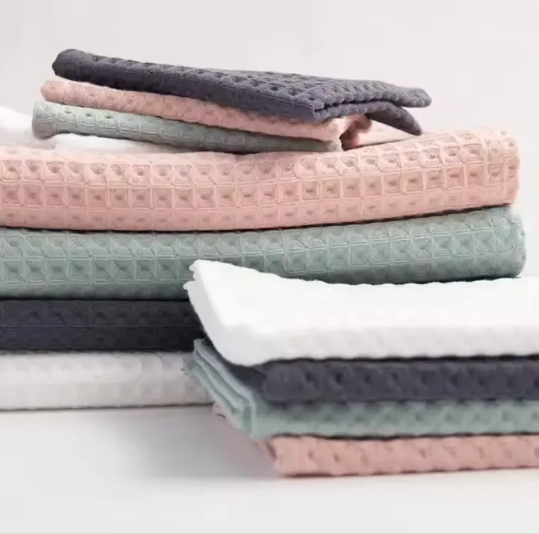 Комплект полотенец из двухслойной ткани