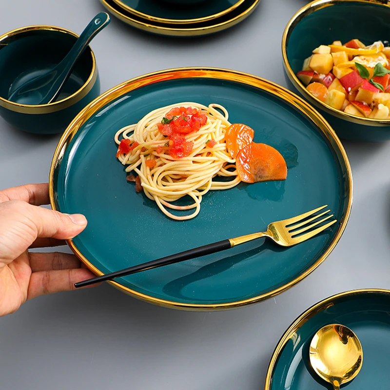 Wholesale Gold Edge Ceramic Dinnerware Sets 2/4/6 People Porcelain Luxury Ceramic Tableware for Household Hotel Dinnerware Sets