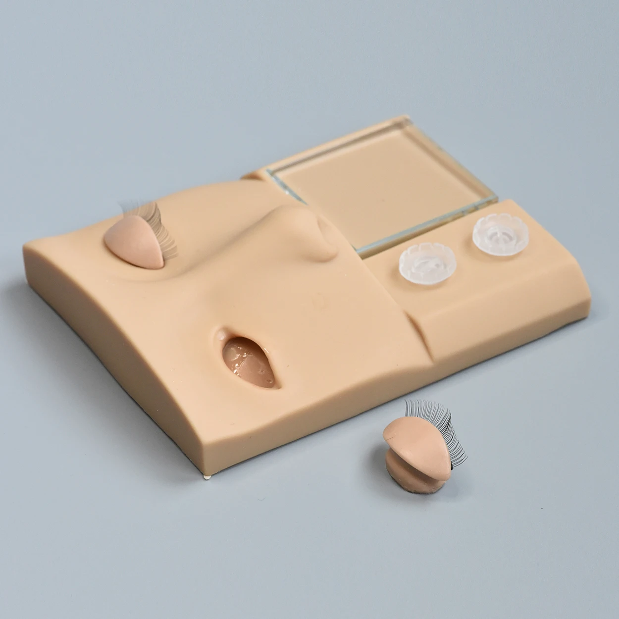 LashPlus new eyelash extension accessories Mega Volume Practice Kit eyelash extension mannequin head