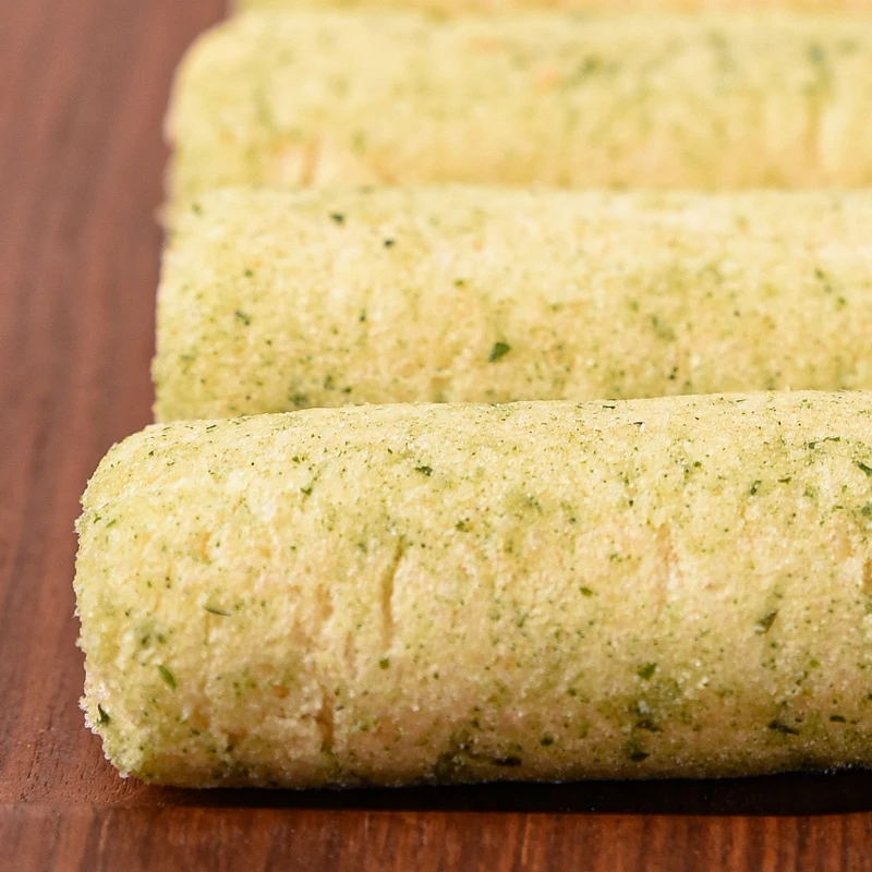 Хит продаж китайский хрустящий соленый вкус яичного желтка фаршированный рисовый ролл закуска жареный крекер рисовое хрустящее печенье Оптом
