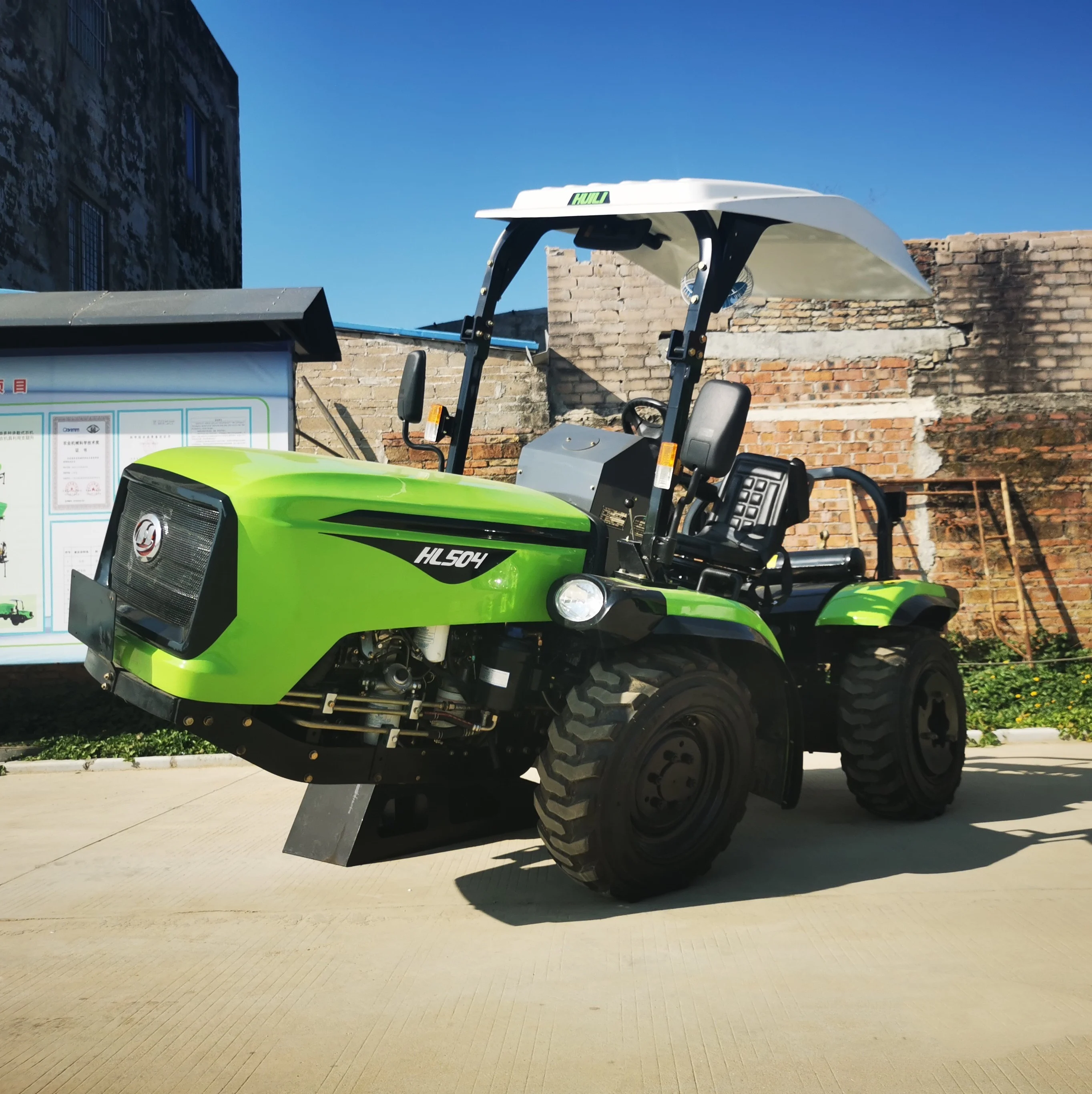 Cheap Price 4x4 Transport 4 Wheel Mini Tractor Equipment Cargo Truck Drive Small Mini Farm Agricultural Tractor