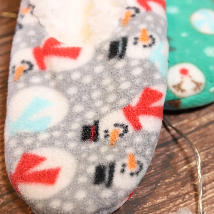 
wholesale adult floor socks moccasin fashionable knitted slipper shoe socks with rubber sole for adults sock slippers 