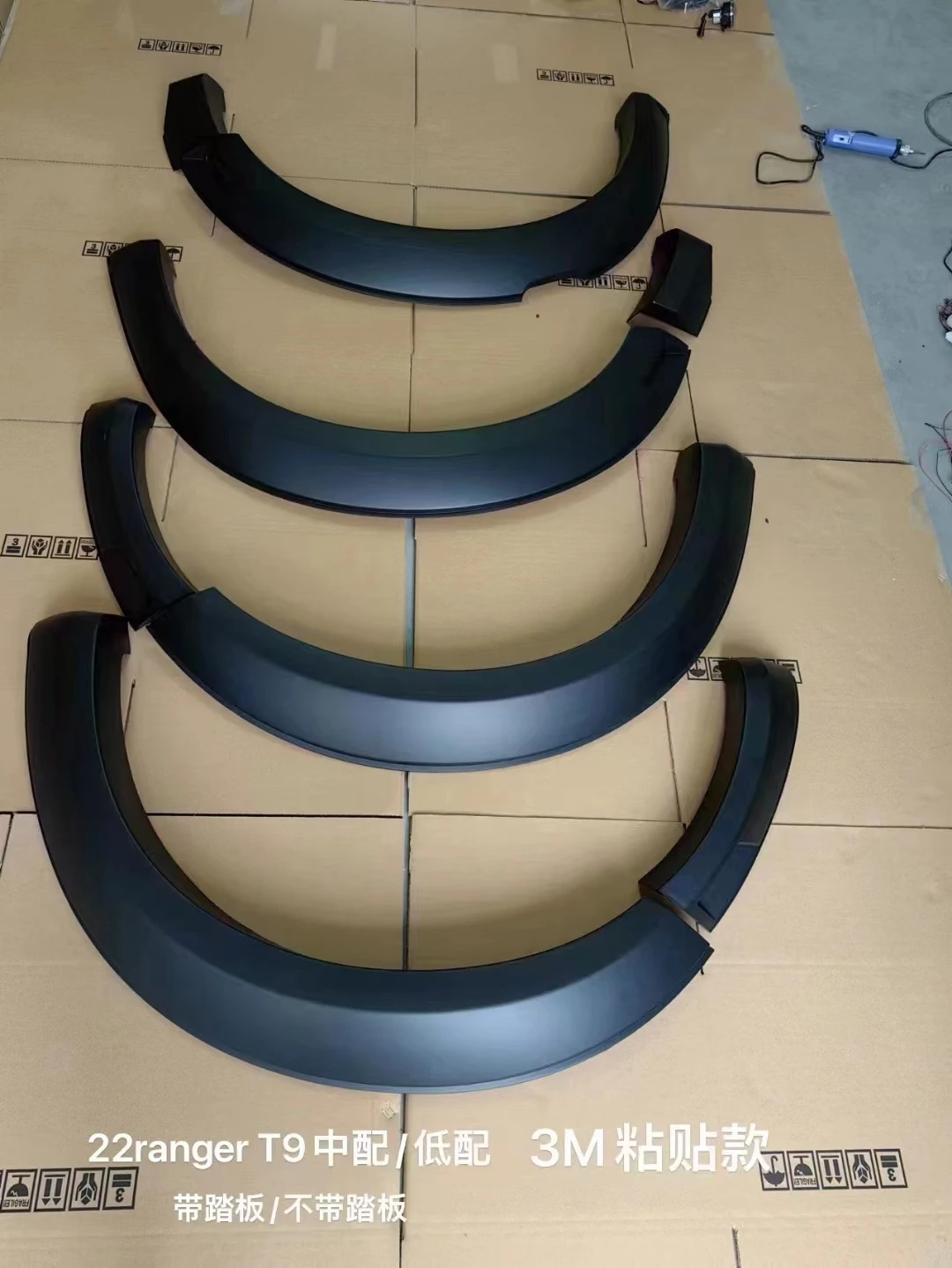 Factory Wholesale Pickup Exterior Accessories Wheel Arch Fender Flares With Light Led For Ford Ranger T9 2022