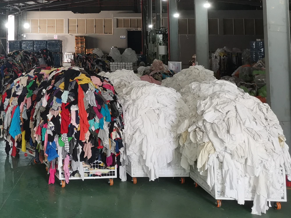 Industrial Used Clothes Cotton Waste Strong Absorbency Dark Color T Shirt Rags 100% Cotton Rags
