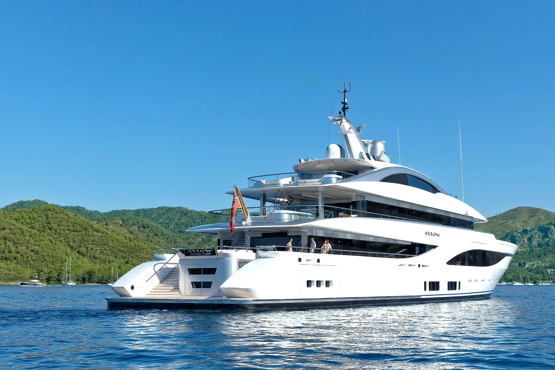 JNCN New Design Long White luxury Boat Cabin Boats Luxury Yacht 246ft Mega Super luxury yacht