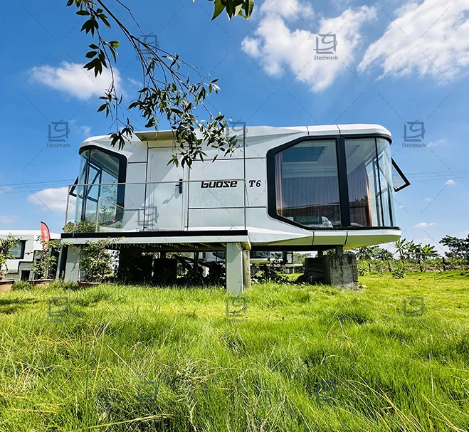 Luxury Camping Space Capsule Prefab Cabin Glass Moving House Modern Prefab House  Mobile Homestay Prefab Container House