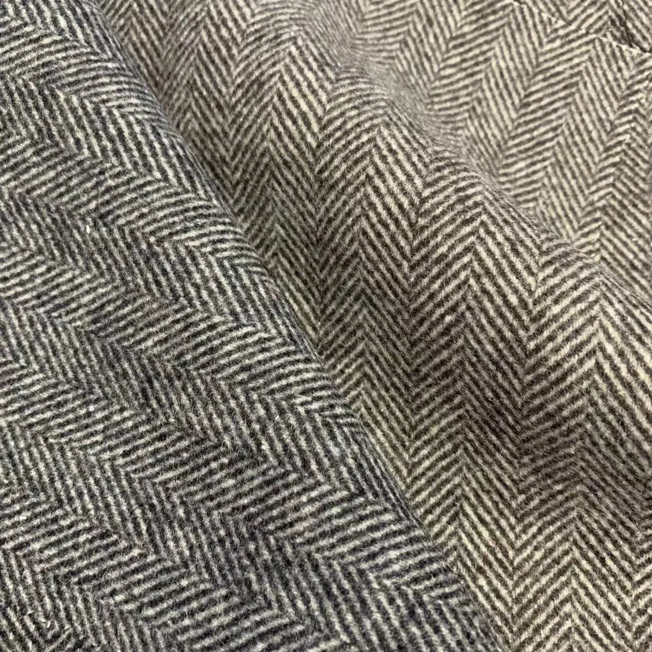 880g/m 50% wool Double sided Herringbone Wool Fabric 2.5cm In stock