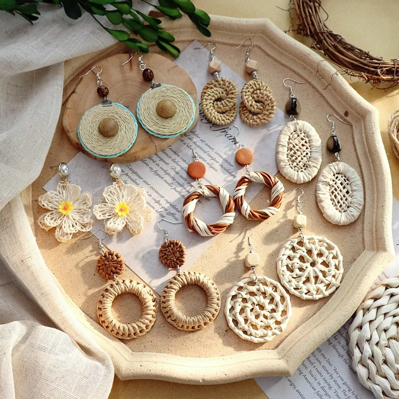 Wholesale Grass Cane Woven Earrings Long Island Beach Wood Earrings Simple Water Drop Lafite Grass Earrings Jewelry