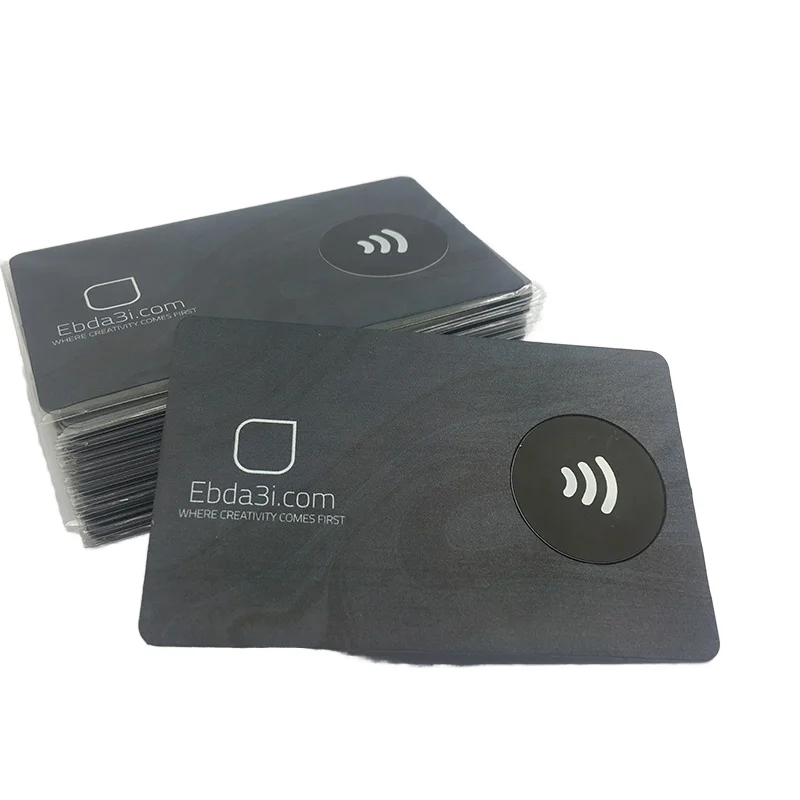 Стильная 14443 жесткая пластиковая смарт-карта NFC с УФ-печатью и Qr-кодом для оплаты