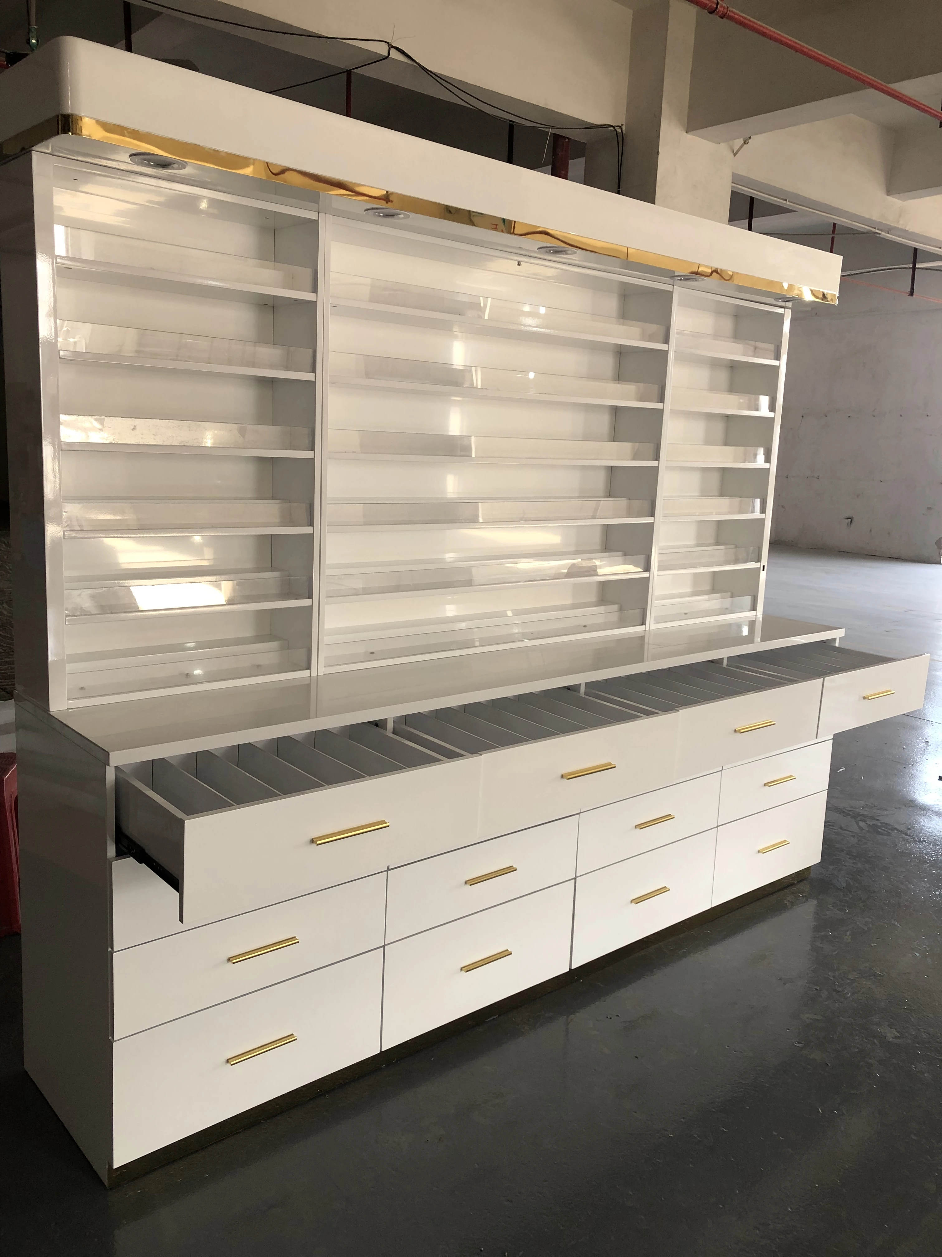 Klar polish nail art practice stand shop design business cosmetic shelves wall mount hair salon color bar display cabinet