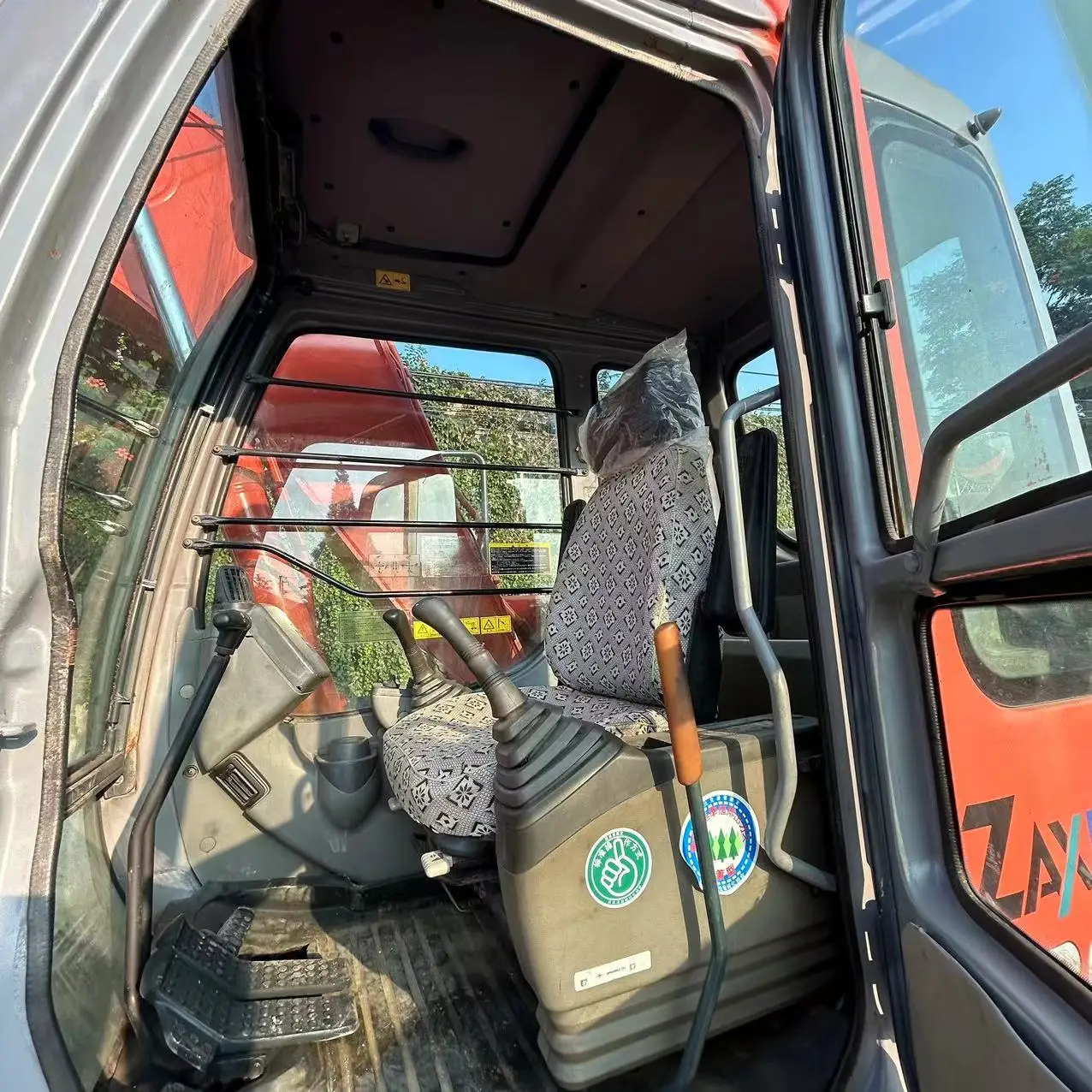 Used 12ton ZX120 Japan brand excavator HITACH I 12 ton used excavadora for sale