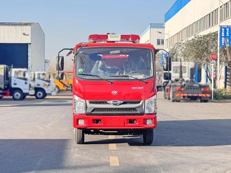 Foton 3 square fire sprinkler emergency rescue truck Suitable for fire fighting, road cleaning and green irrigation