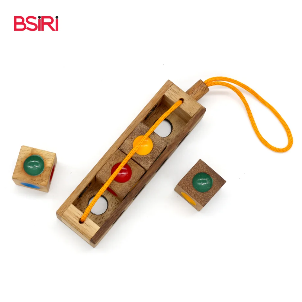 Crazy Four Traffic Light Best Seller Factory Price OEM ODM Brand 2023 Game Puzzle OEM Wooden Thailand