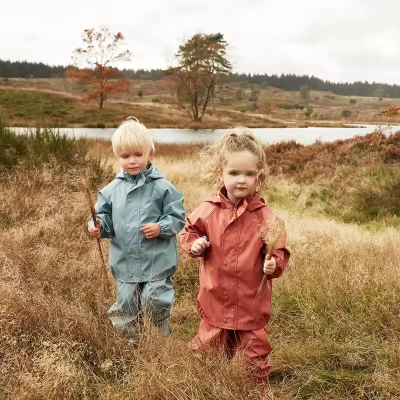 unisex outdoor play hiking sand waterproof warm PU clothing recycle rain suit jacket and trousers kids rain coat sets