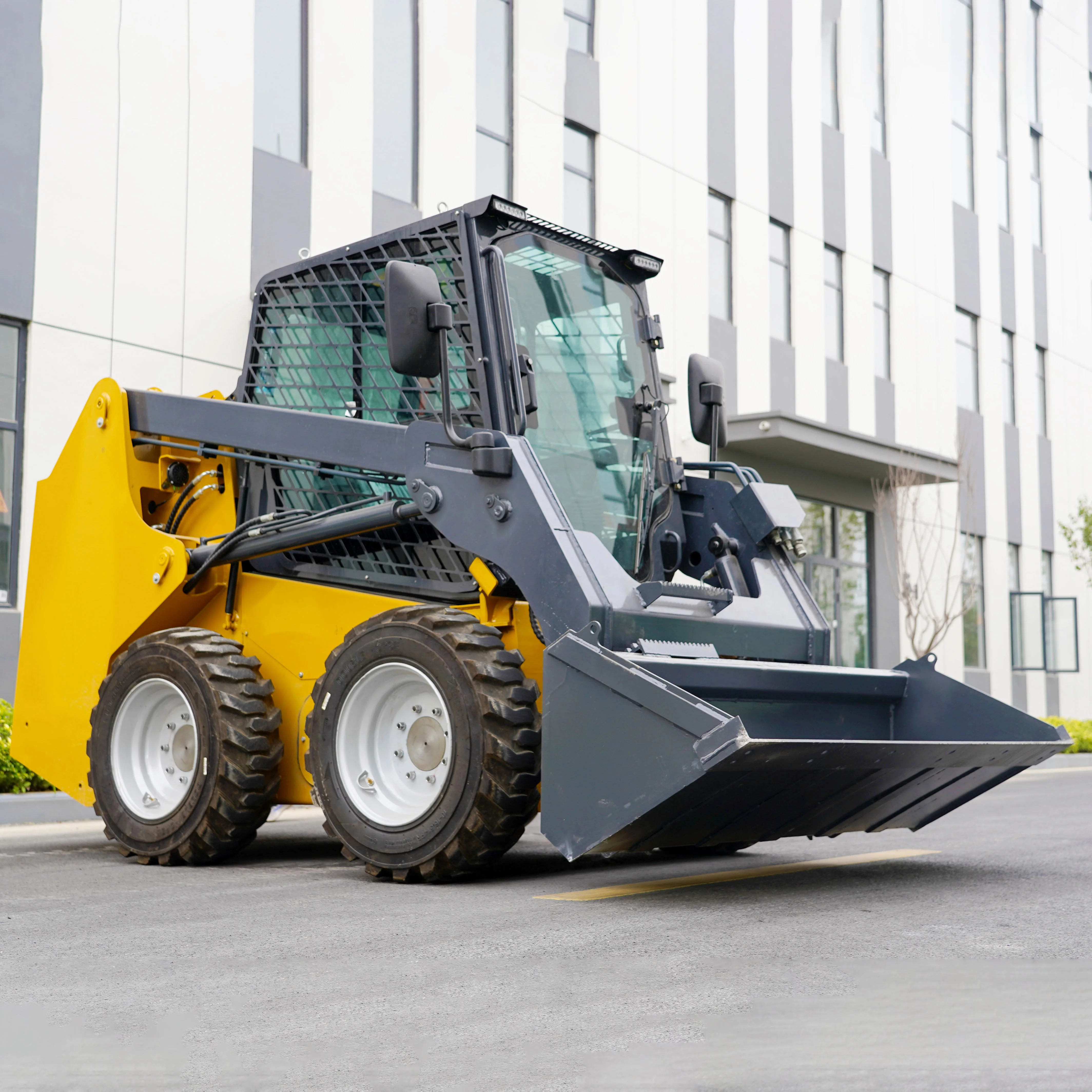 Free Shipping Cheap Epa Cummins Engine Wheel Loader mini tractor with loader and excavator Diesel 800KG 1000KG Export USA