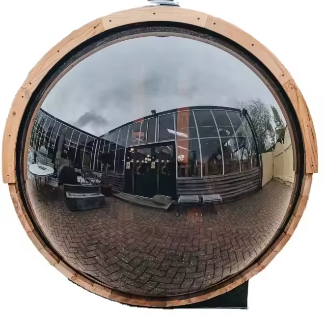 Уличная Еловая бочка сауна с панорамным окном и парной на 6 персон