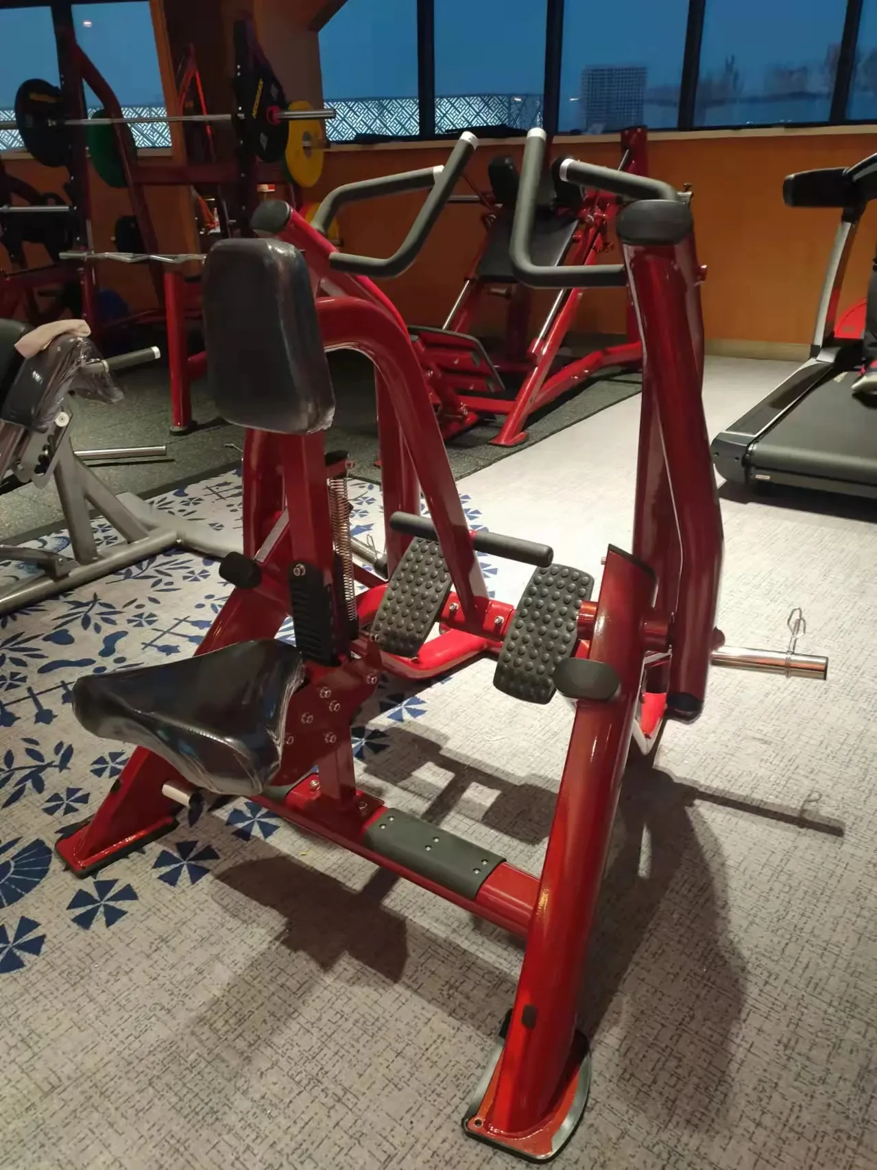 Professional Fitness Gym Equipment Iso-Lateral Rowing Incline level row shape the back muscles Body solid gym