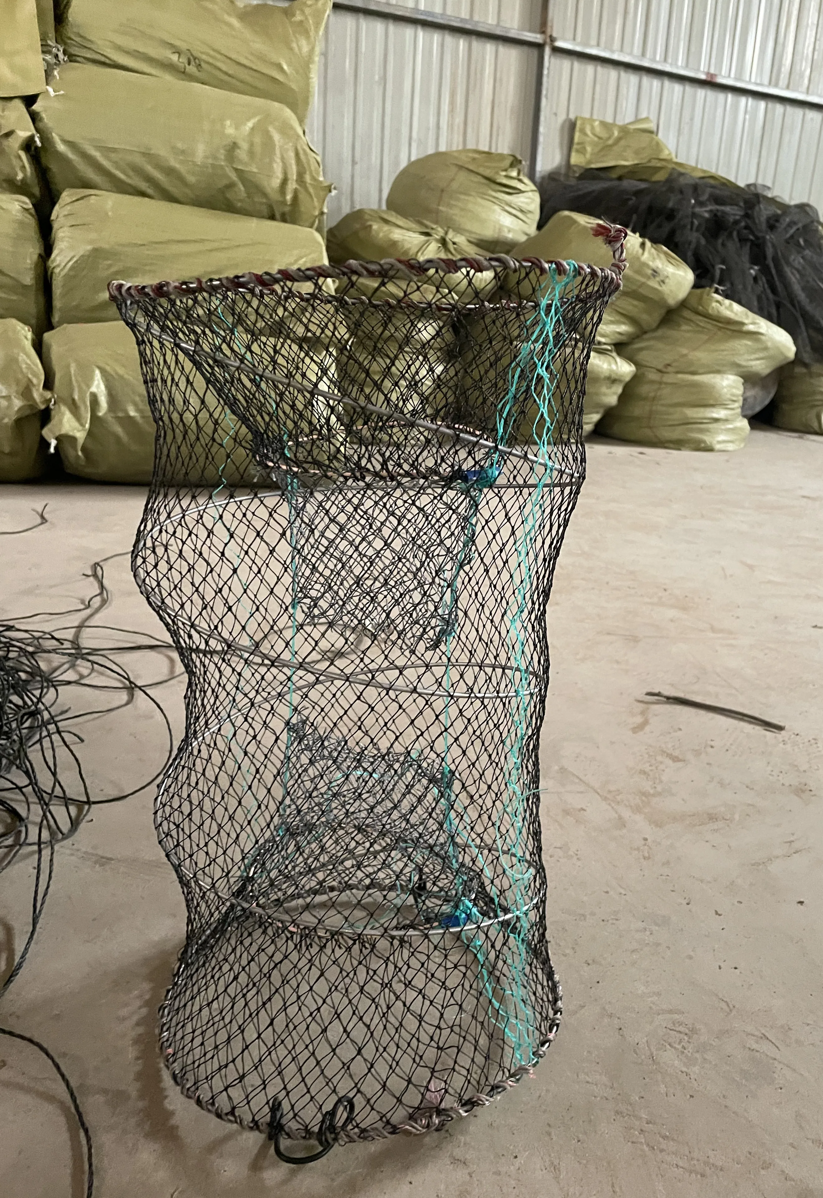 Commercial Fish Traps Fish Cage Trap Stone Crab Trap Fishing Pot Crab and Fish pots