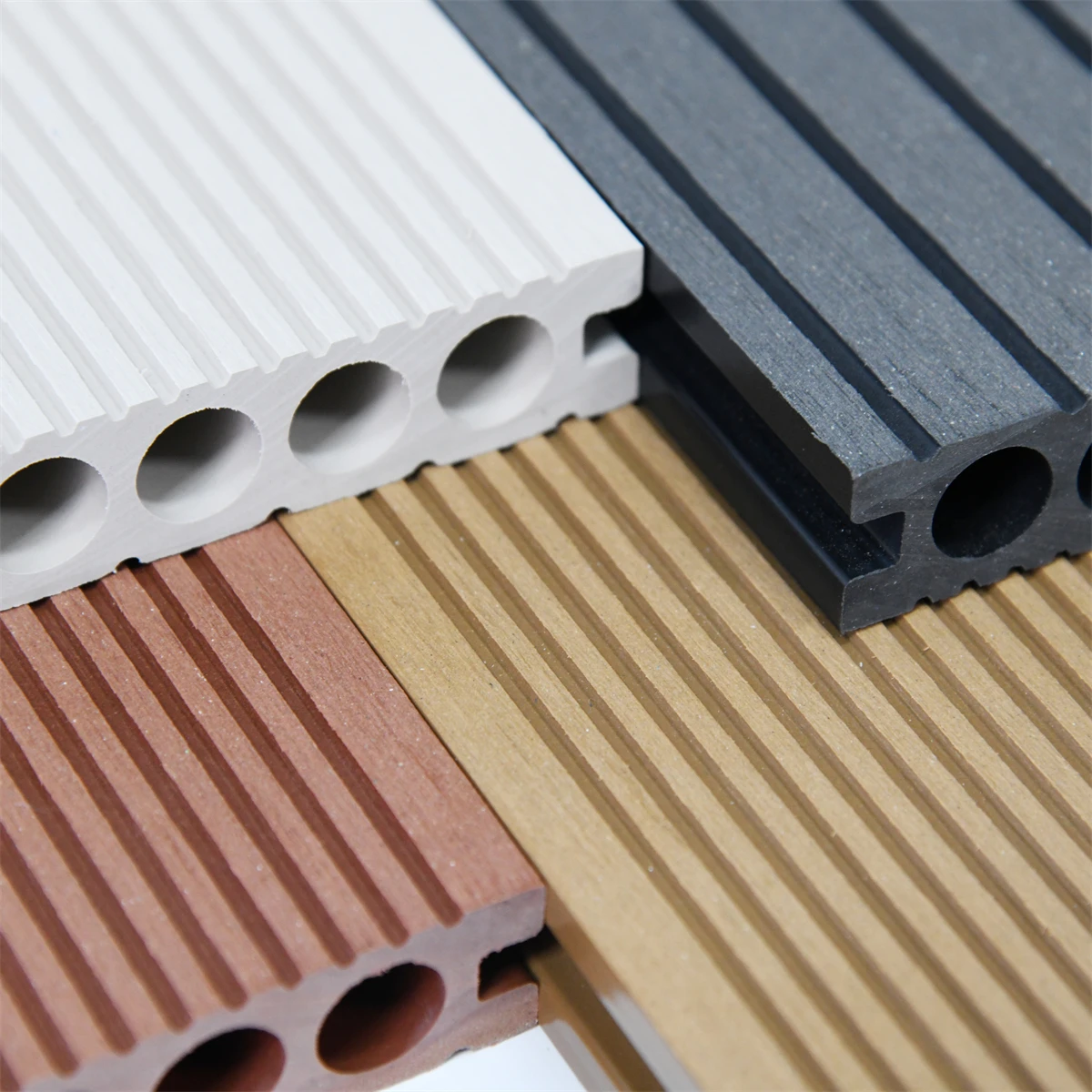 2023 hot sale Eco-friendly anti crack  fire resistance wpc deck outdoor  wpc floor