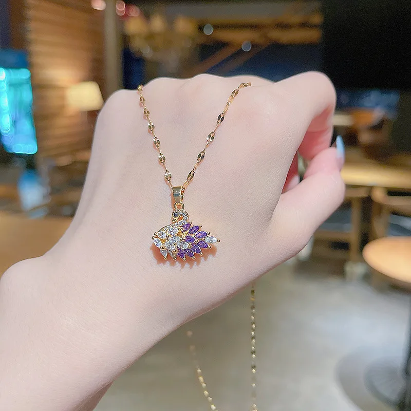 New Design Swan Pendant Fashion Jewelry Charms For Women