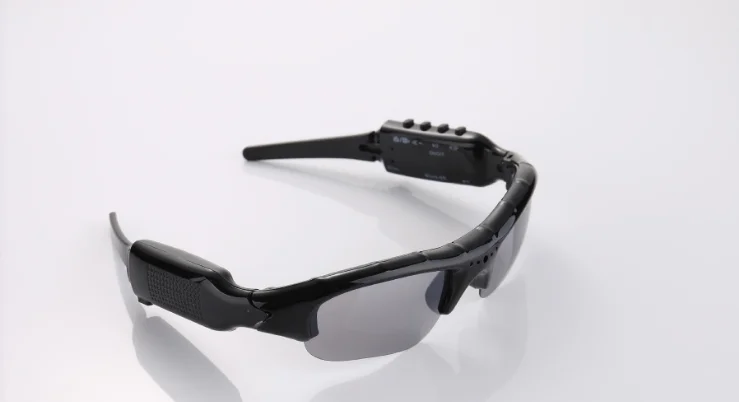 Fashionable Smart blue-tooth glasses portable multifunction sunglasses for driving and Entertainment