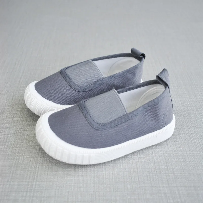 China Cheap Candiy Color Running Kids Shoes Children Canvas Casual Footwear 3  dollar shoes