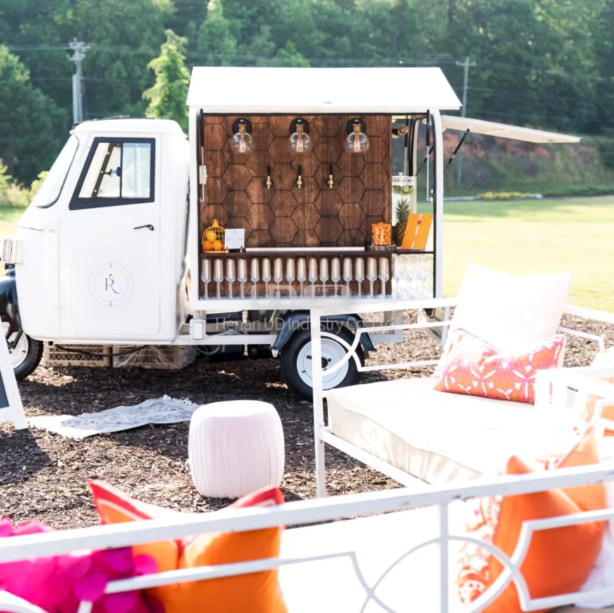 Customized tricycle food truck coffee  food truck mobile food kiosk catering trailer