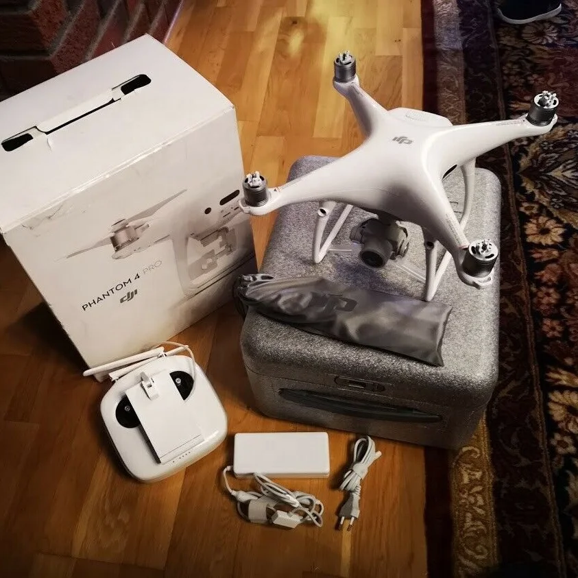 100% Original and Brand New Sealed for DJI PHANTOM 4 PRO 4K CAMERA DRONE READY TO FLY - 2.4 GHz/5.8 GHz FREQUENCY