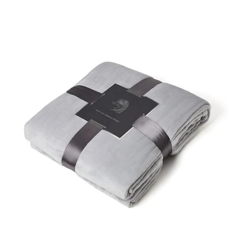 
2020 baby blanket bulk wholesale super cozy throw thick Fleece blanket for children 