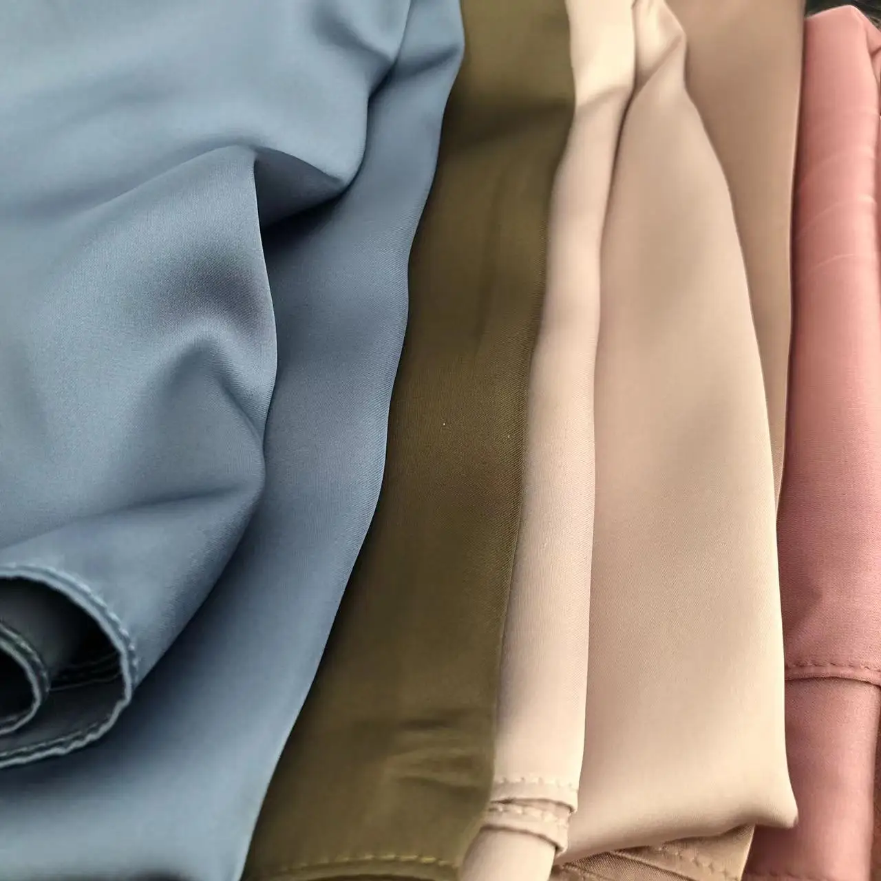 high quality muslim shawl silk satin /luxury soft silk satin for muslim/soft 95GSM silk satin for muslim shawl